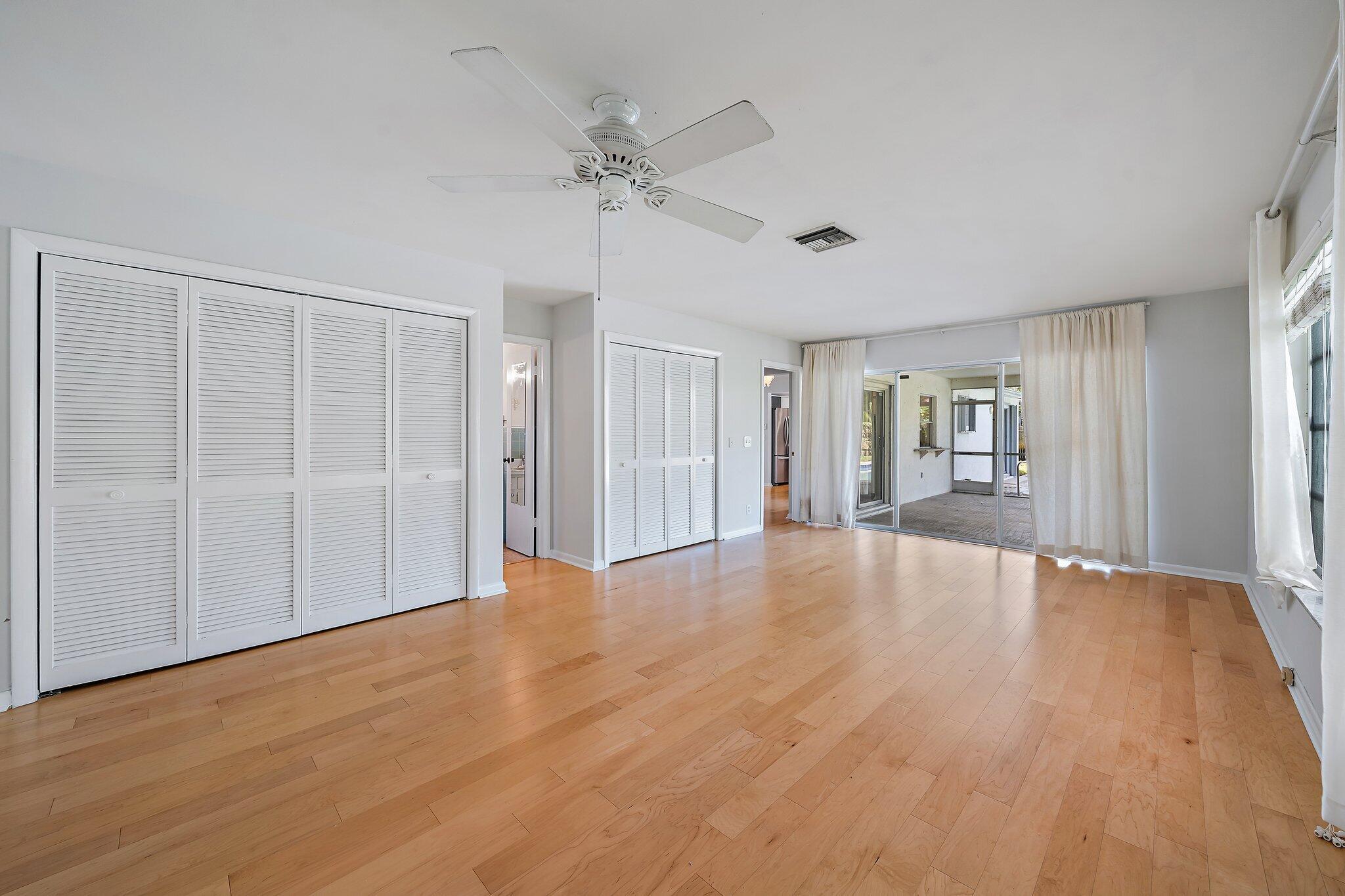 WORTH COURT - Residential Lease