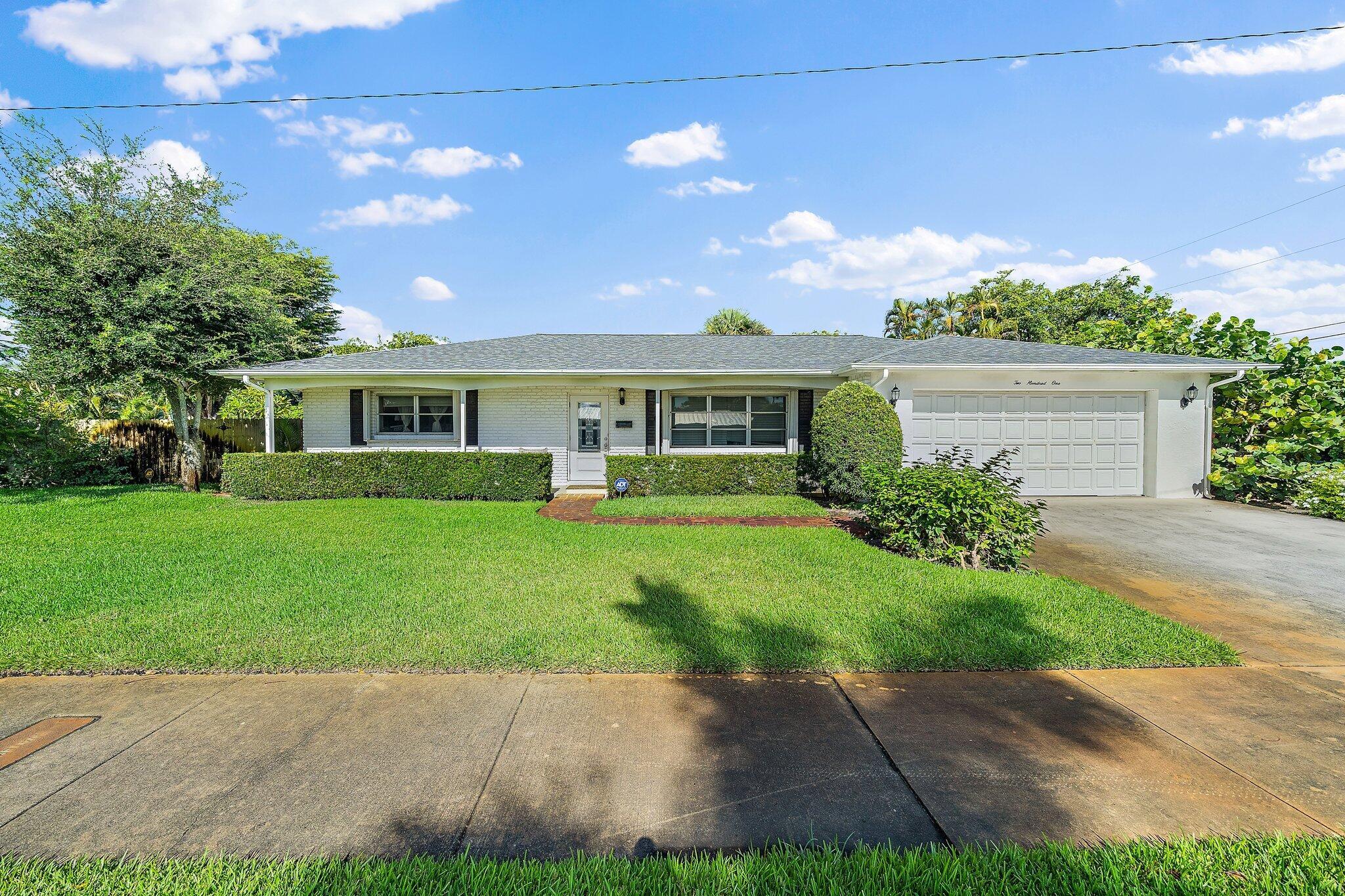 WORTH COURT - Residential Lease