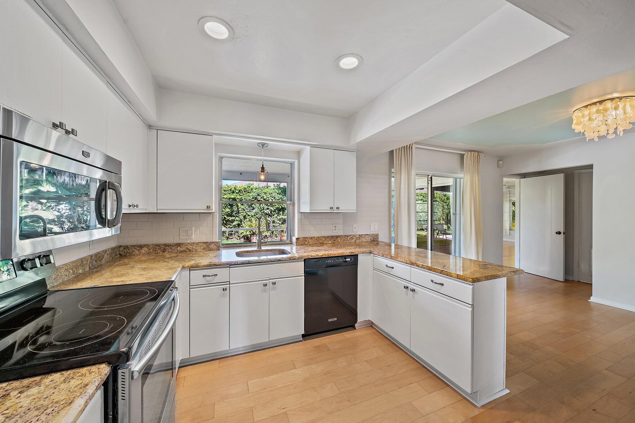 WORTH COURT - Residential Lease