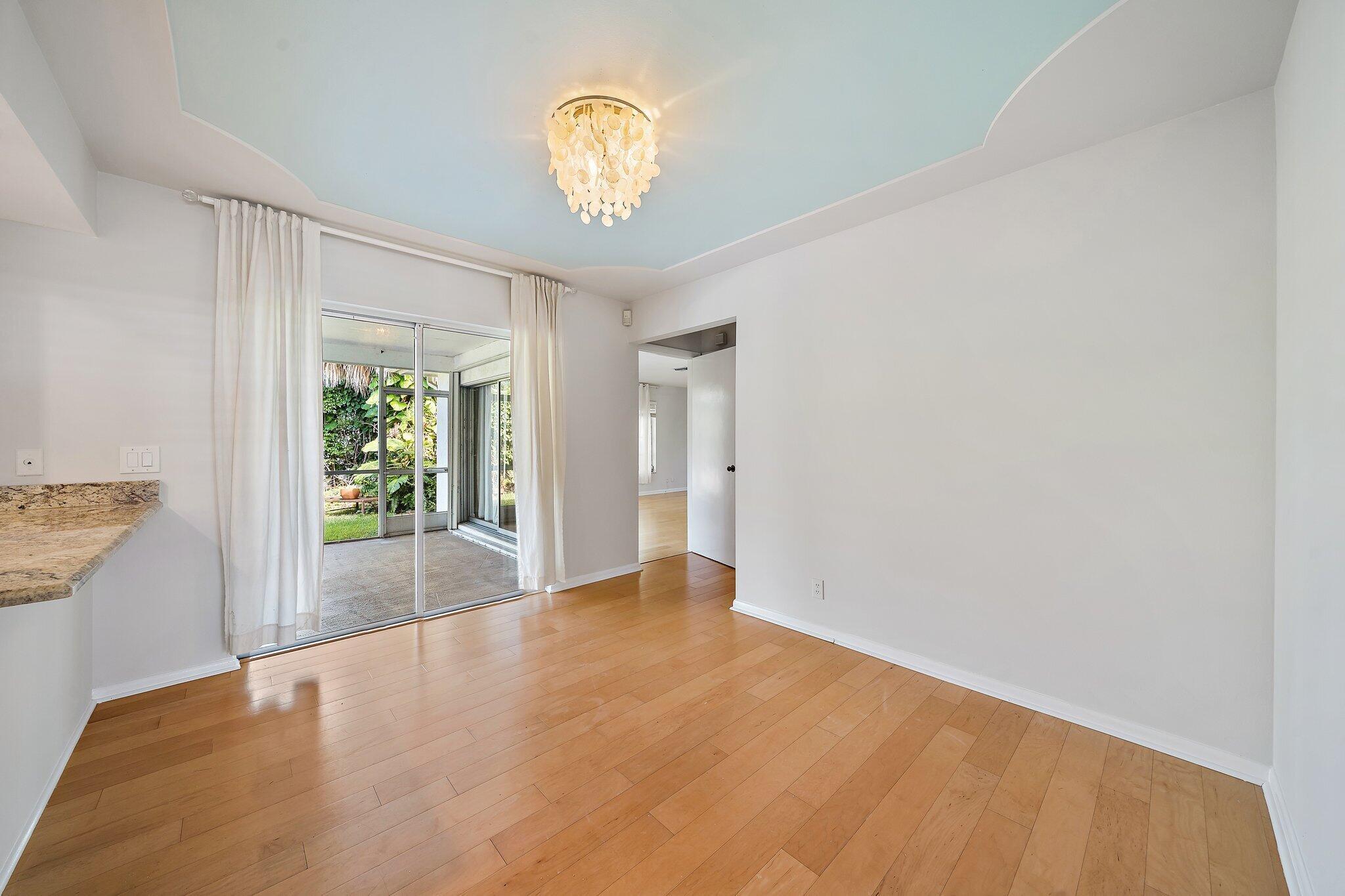 WORTH COURT - Residential Lease