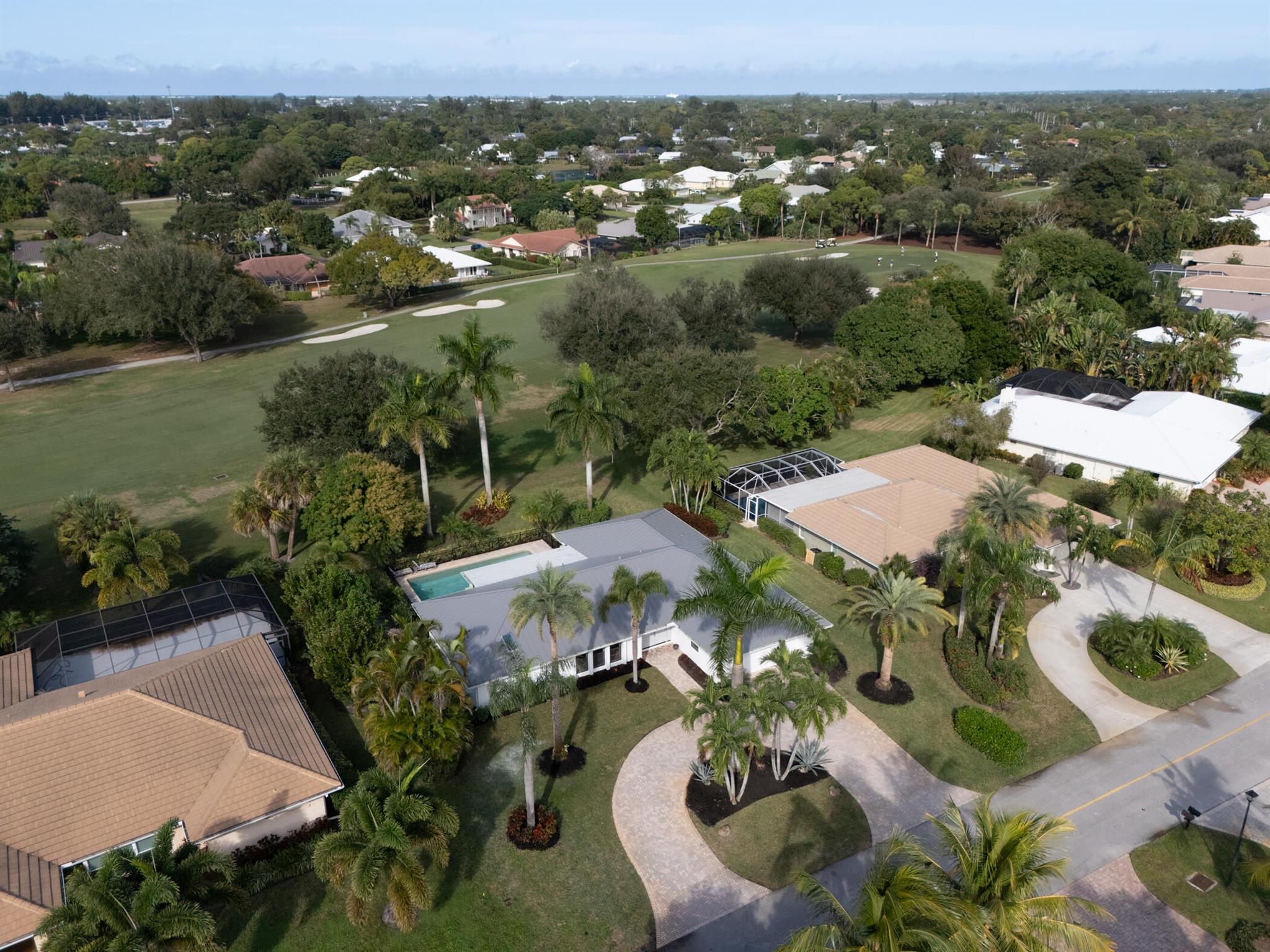 YACHT & COUNTRY CLUB OF S - Residential