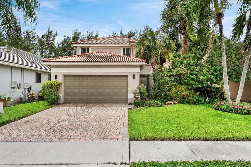 Photo of 13555 KILTIE Court, Delray Beach, FL 33446 (MLS # B26061362)