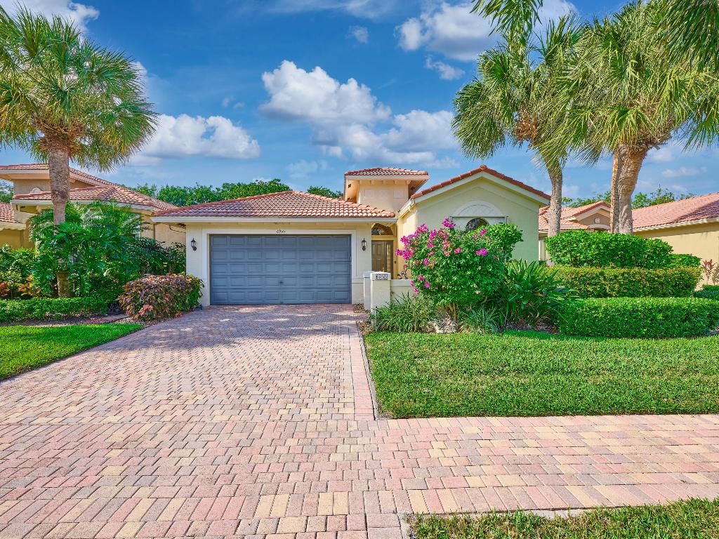 Photo of 6955 Fabiano Circle, Boynton Beach, FL 33437 (MLS # R11150076)