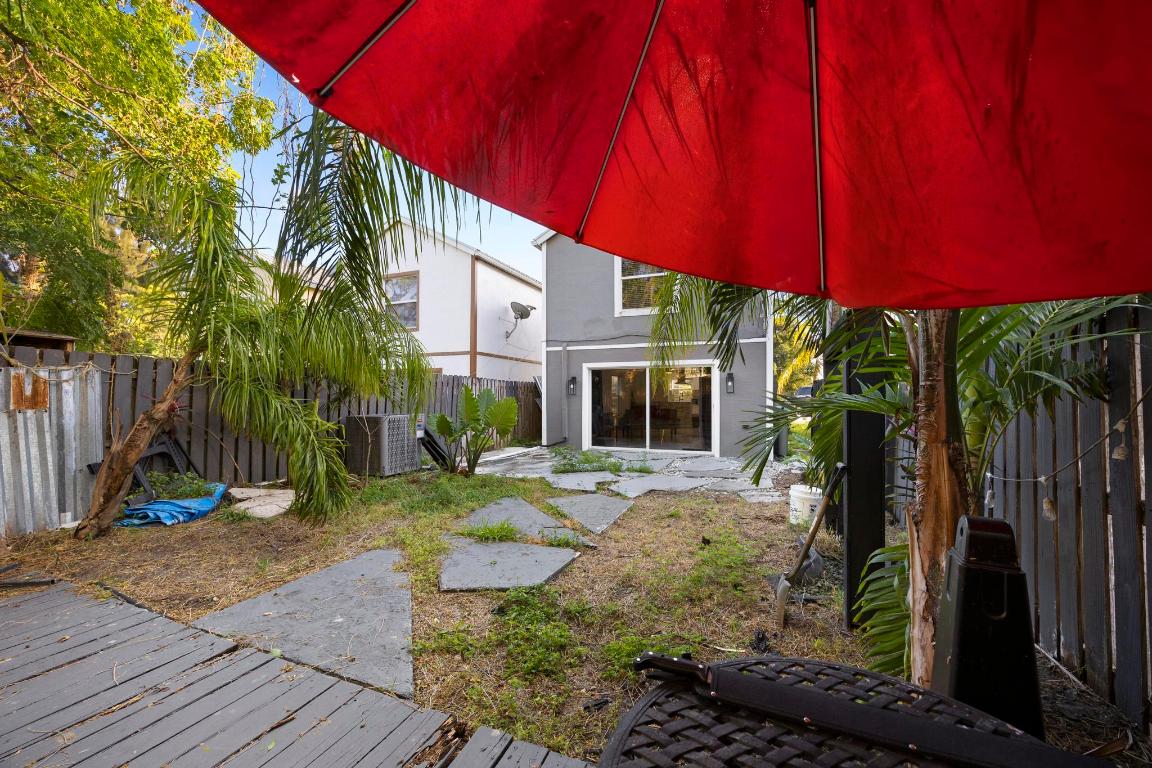 KENWOOD IN PB 3 PGS 44 & 45 - Residential