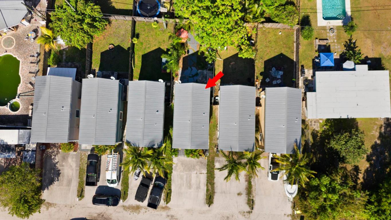 KENWOOD IN PB 3 PGS 44 & 45 - Residential