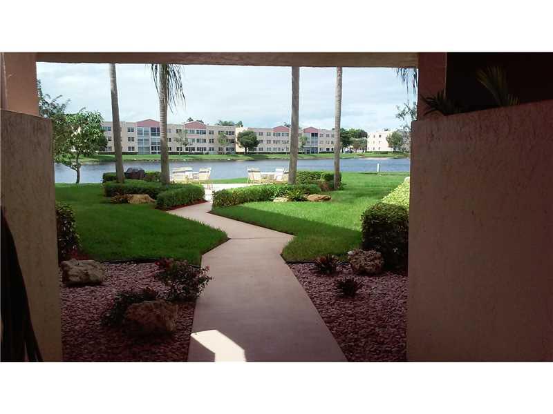 Fairfax Condo 212 - Residential