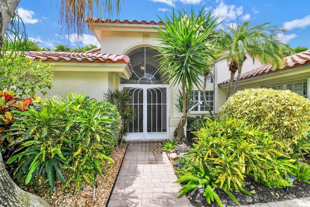 Photo of 7458 Falls Road W, Boynton Beach, FL 33437 (MLS # R11123508)