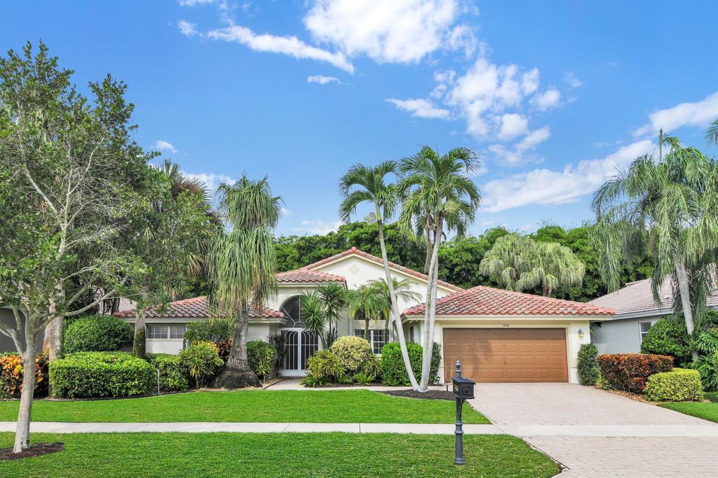 Photo of 7458 Falls Road W, Boynton Beach, FL 33437 (MLS # R11123508)