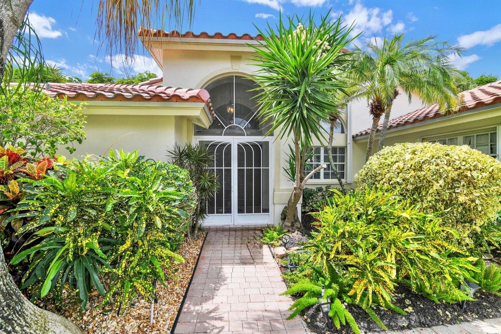 Photo of 7458 Falls Road W, Boynton Beach, FL 33437 (MLS # R11123508)