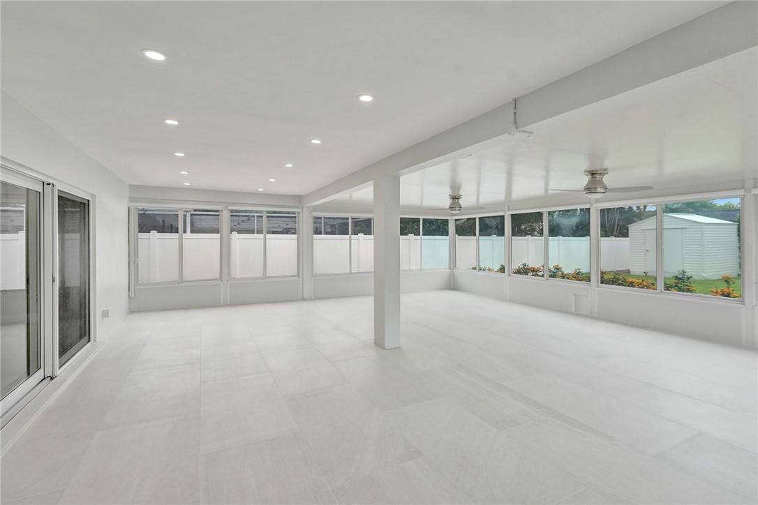 EMERALD HILLS - Residential