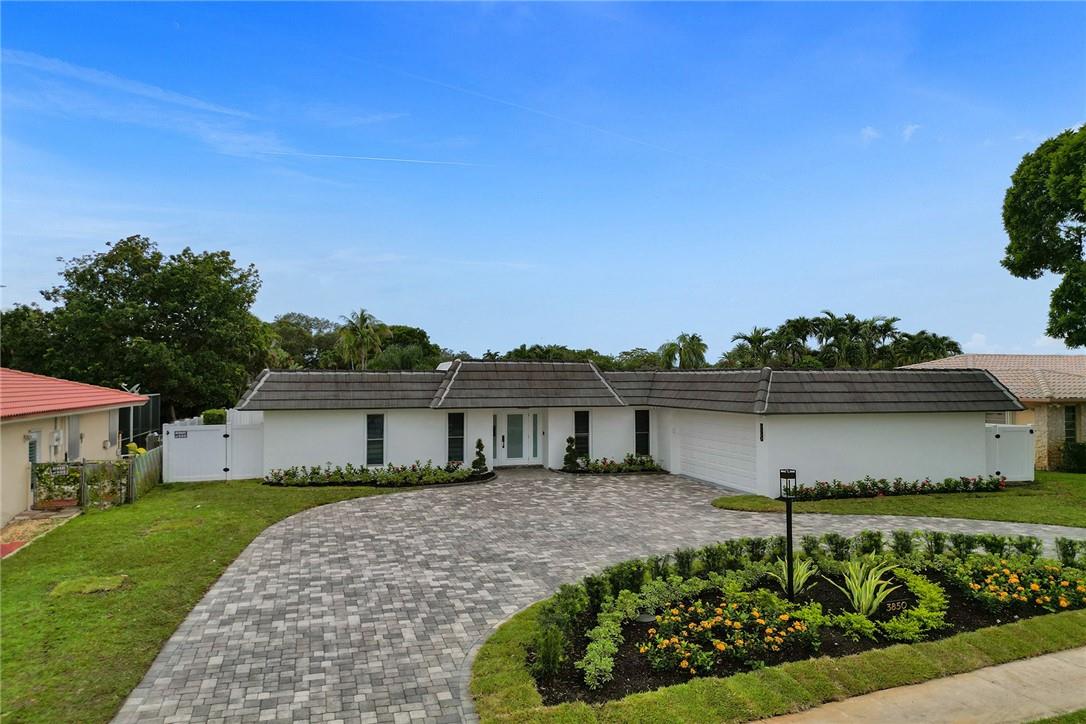 EMERALD HILLS - Residential