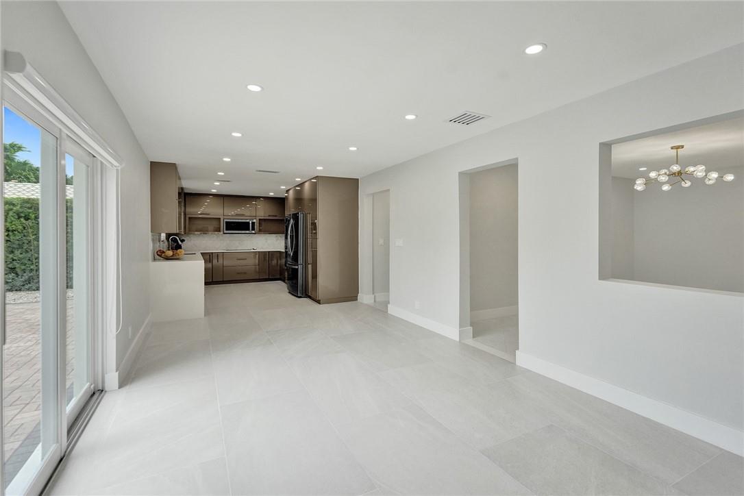 EMERALD HILLS - Residential