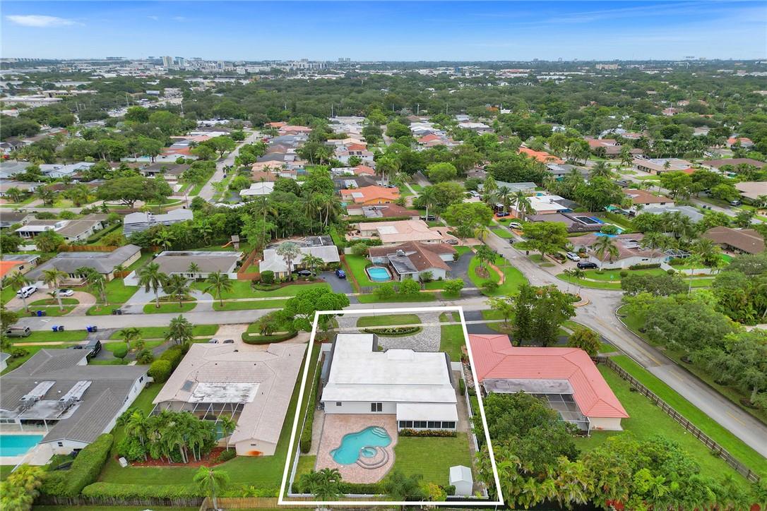 EMERALD HILLS - Residential