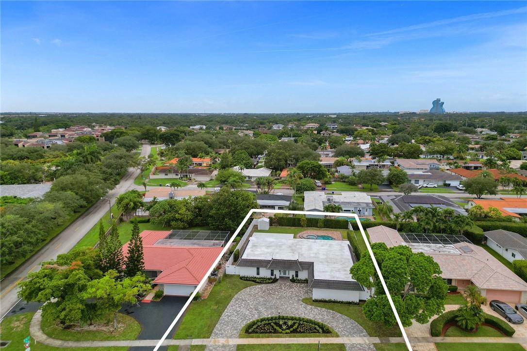 EMERALD HILLS - Residential