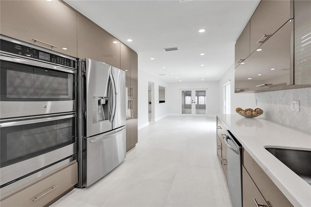 EMERALD HILLS - Residential