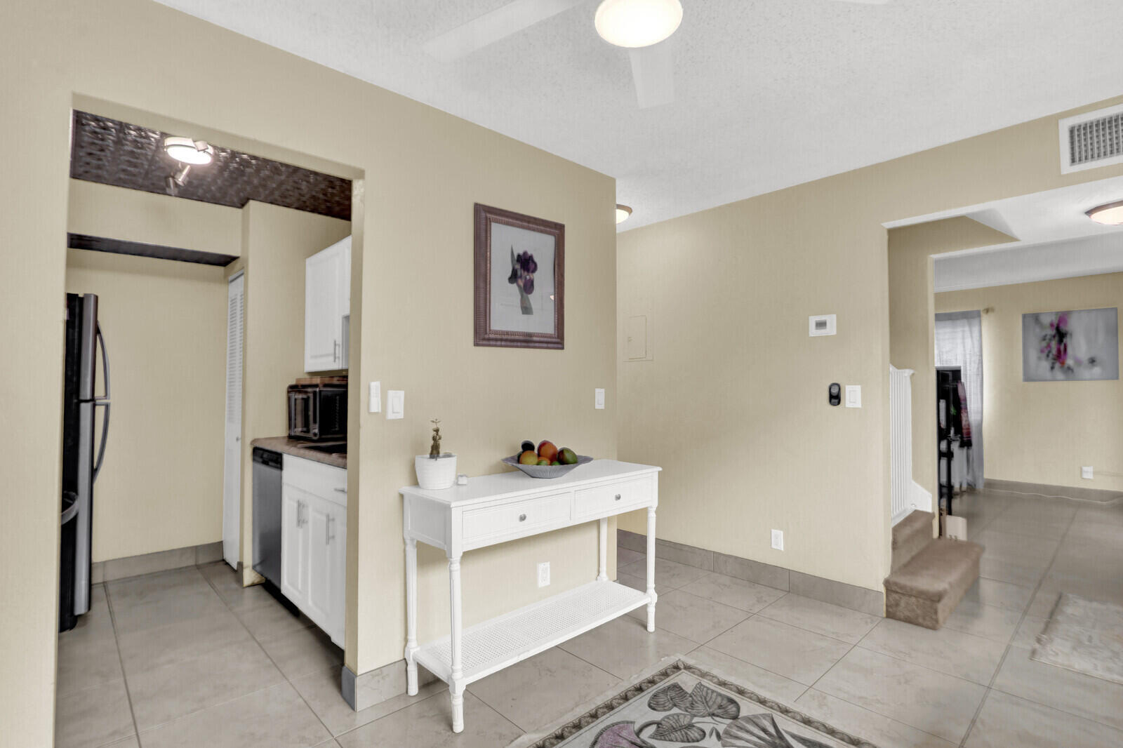 QUAIL HOLLOW CONDO - Residential