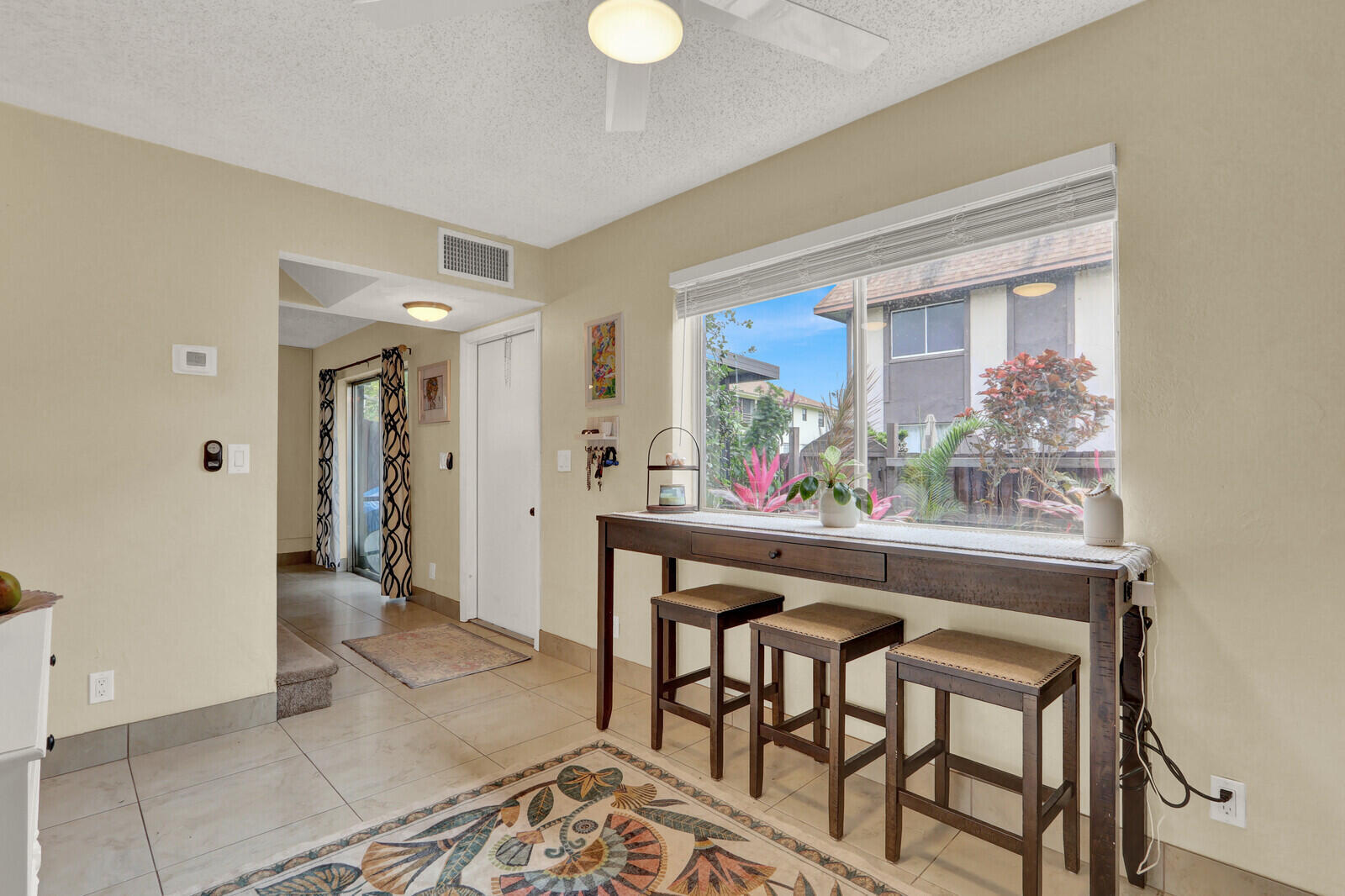 QUAIL HOLLOW CONDO - Residential