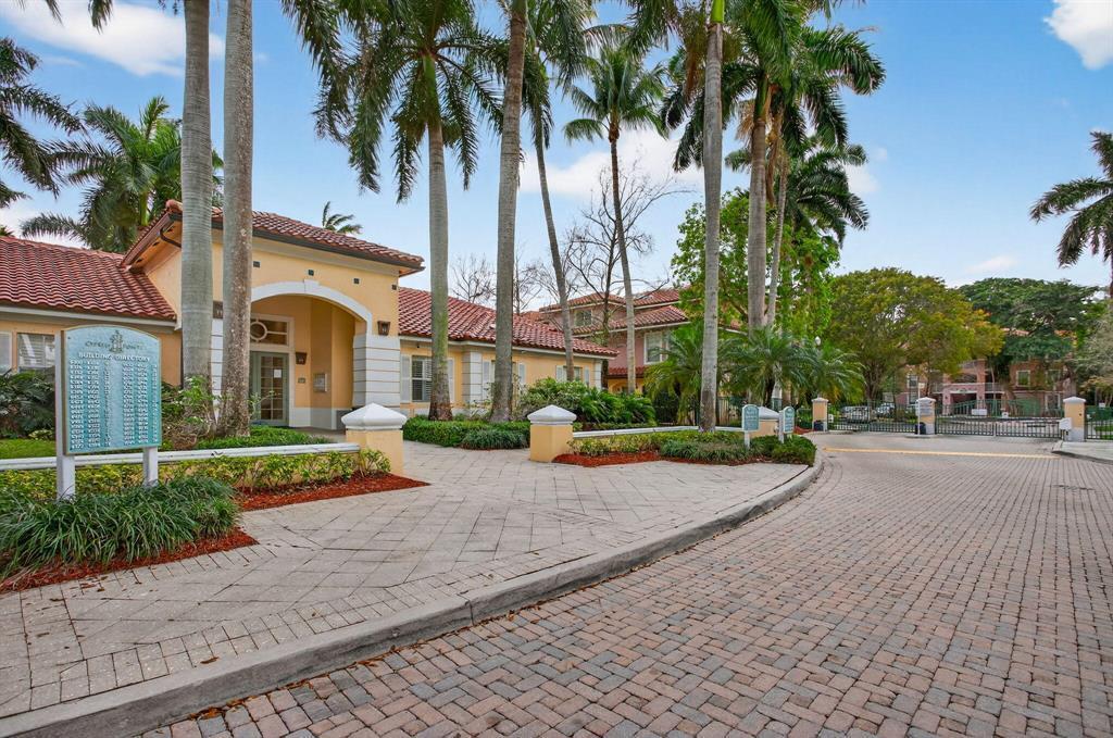 CYPRESS POINTE AT CORAL SPRINGS - Residential Lease