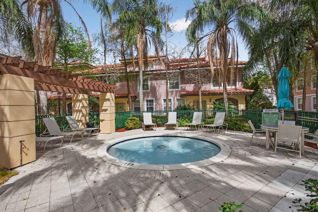 CYPRESS POINTE AT CORAL SPRINGS - Residential Lease