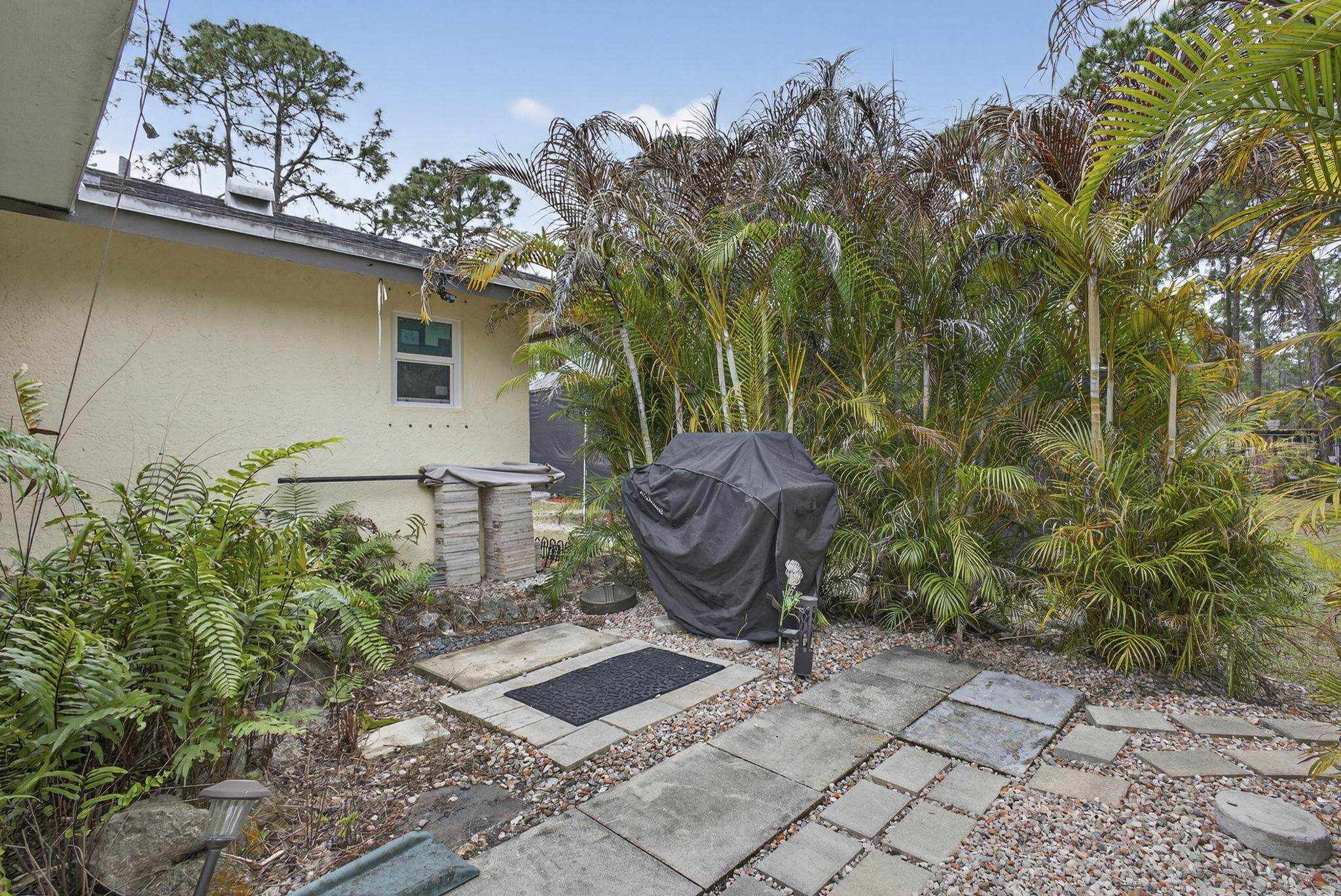 Acreage & Unrec - Residential