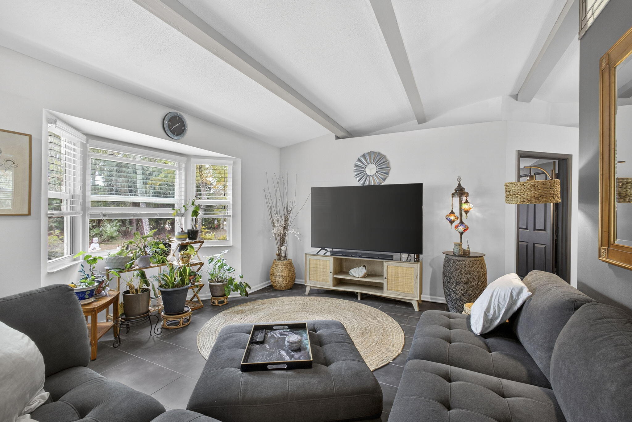 Acreage & Unrec - Residential