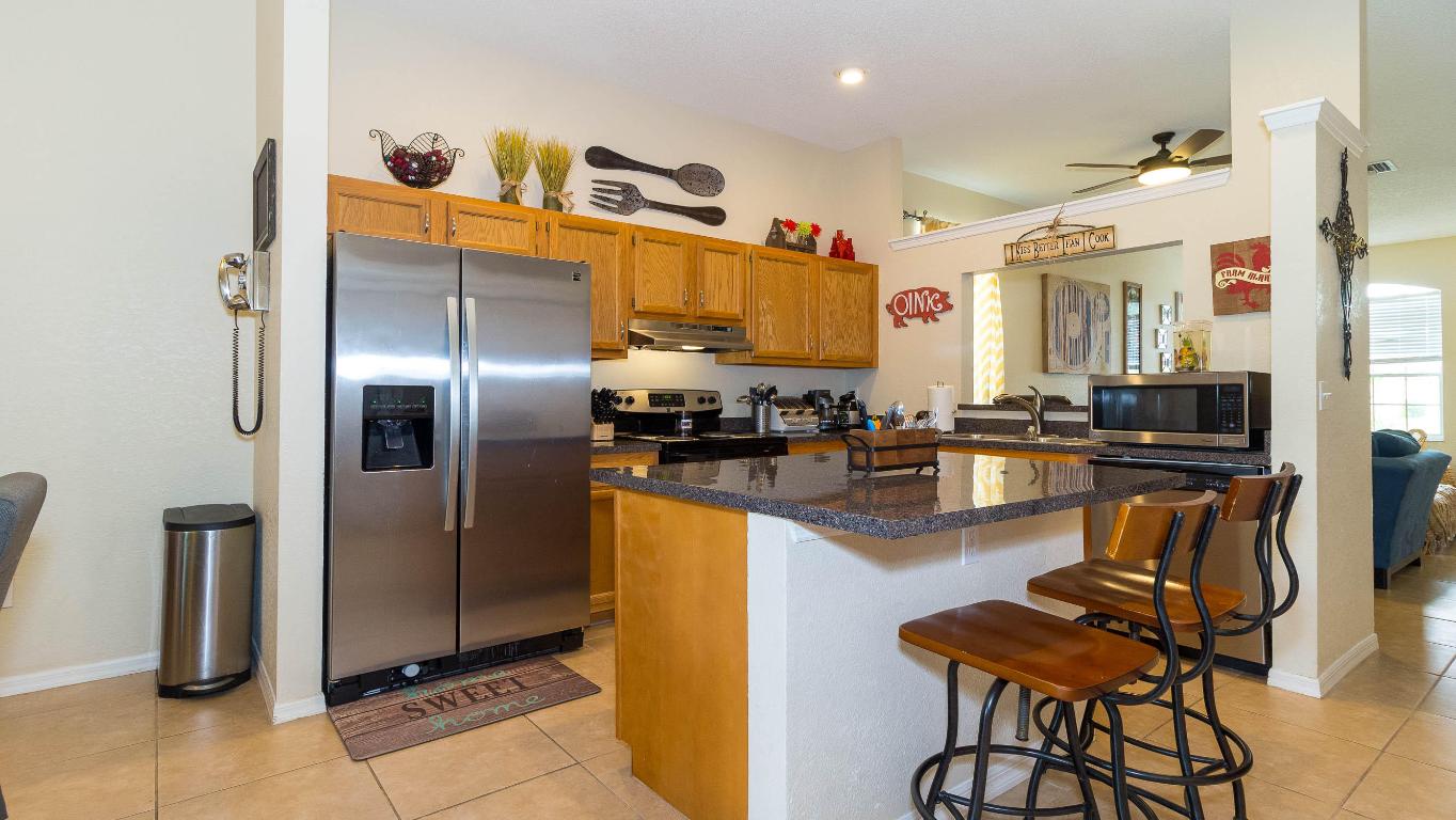 MONTEREY ON THE LAKE - Residential