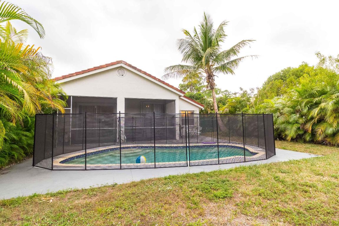 MONTEREY ON THE LAKE - Residential