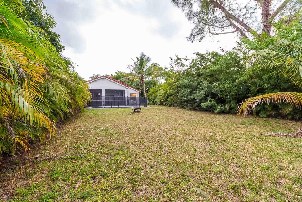 MONTEREY ON THE LAKE - Residential