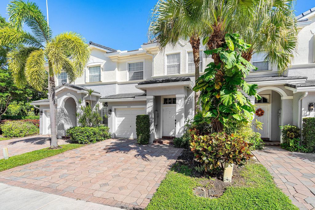 Photo of 4443 Regal Court, Delray Beach, FL 33445 (MLS # R11131365)