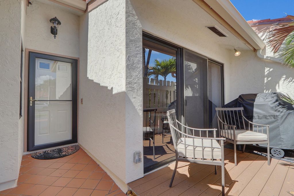 Photo of 131 Palm Avenue #33, Jupiter, FL 33477 (MLS # R10997362)