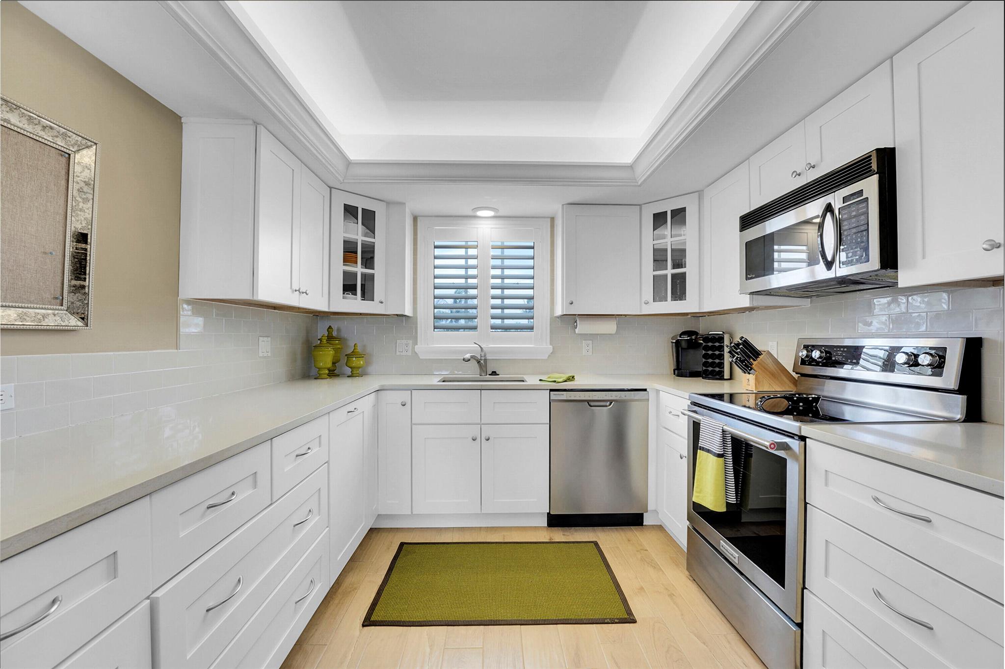 100 Waterway Road E306