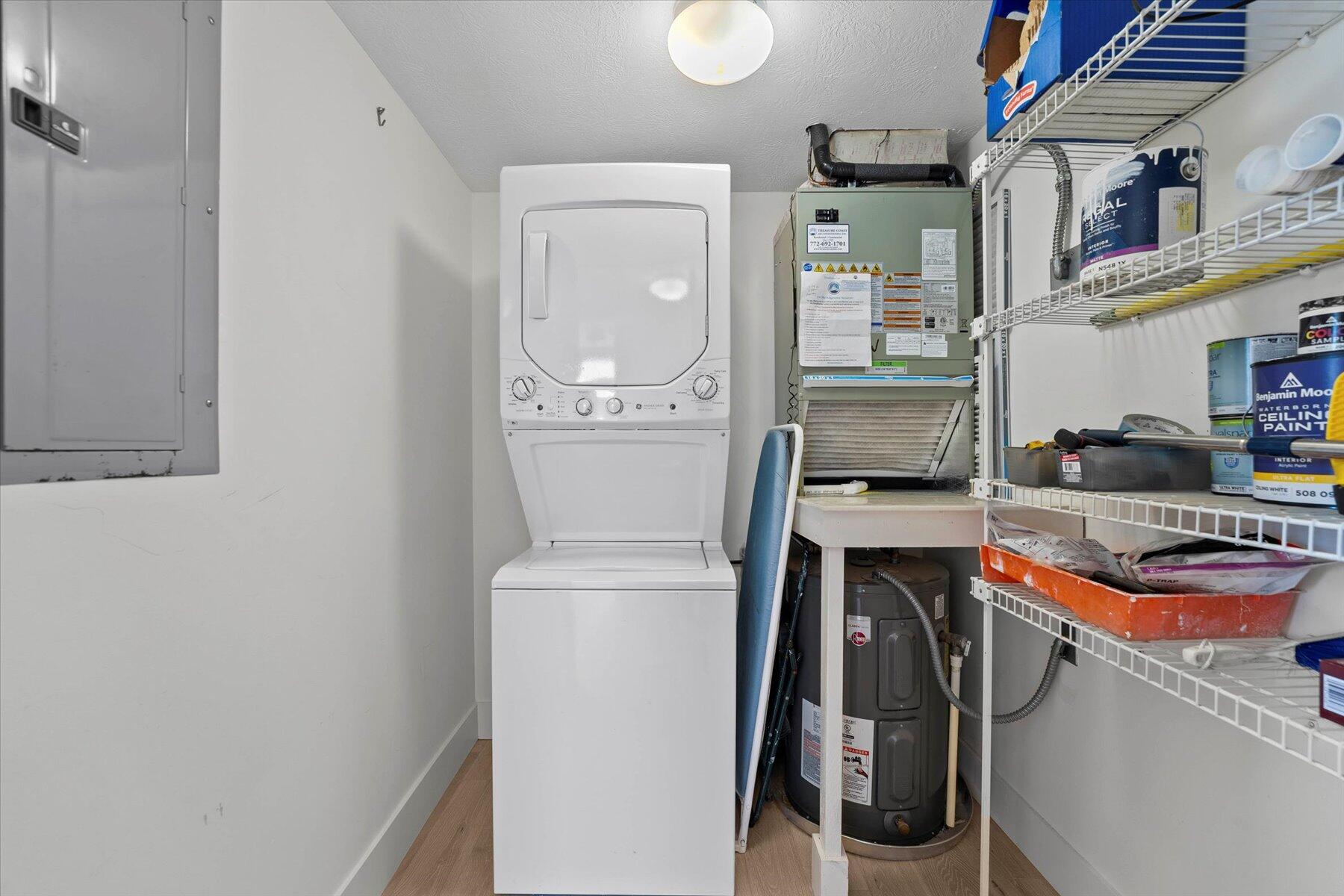 KINGSWOOD CONDO - Residential