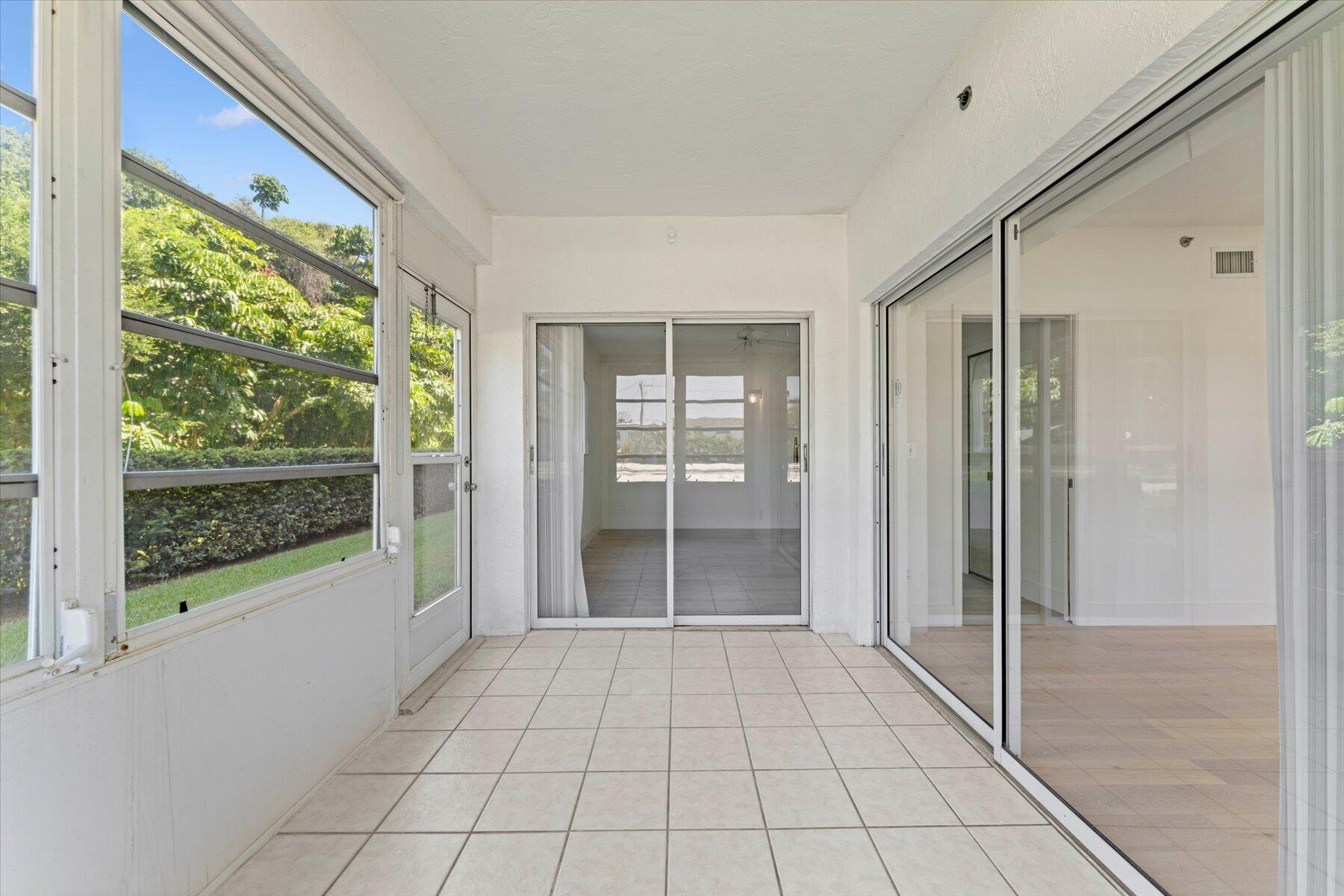 KINGSWOOD CONDO - Residential