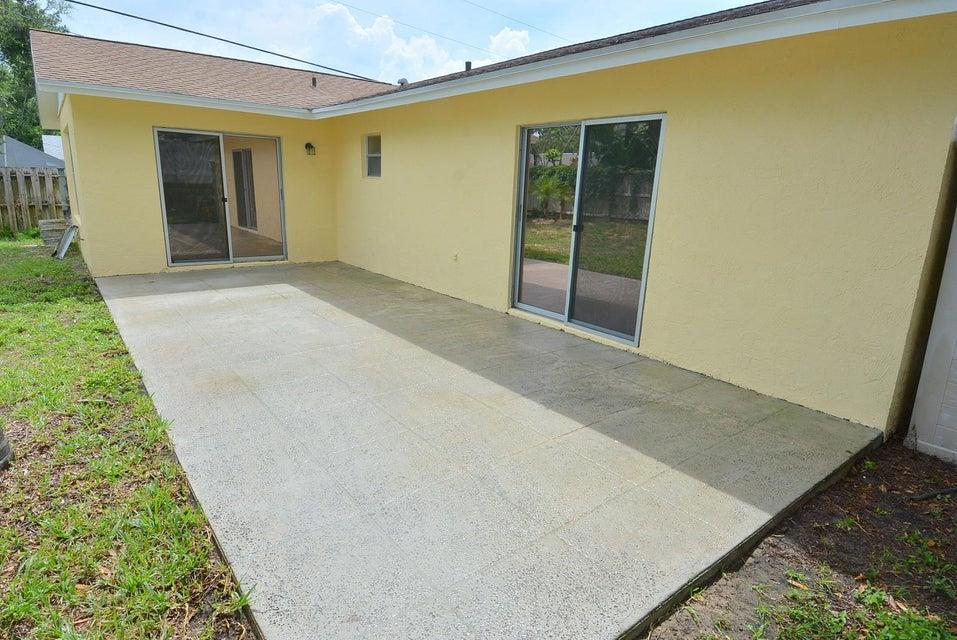 HOBE HEIGHTS - Residential