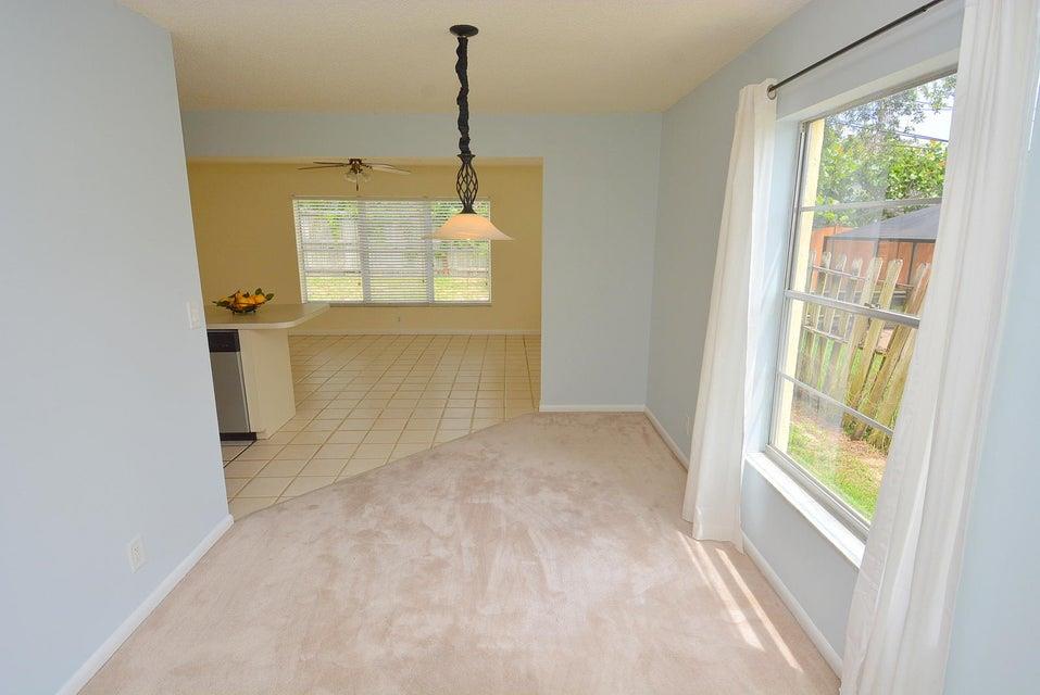 HOBE HEIGHTS - Residential