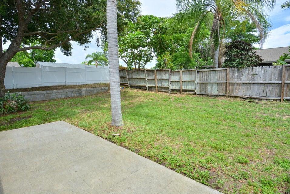 HOBE HEIGHTS - Residential