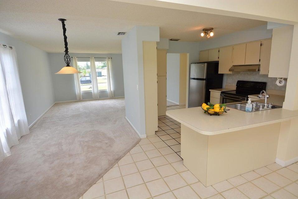 HOBE HEIGHTS - Residential