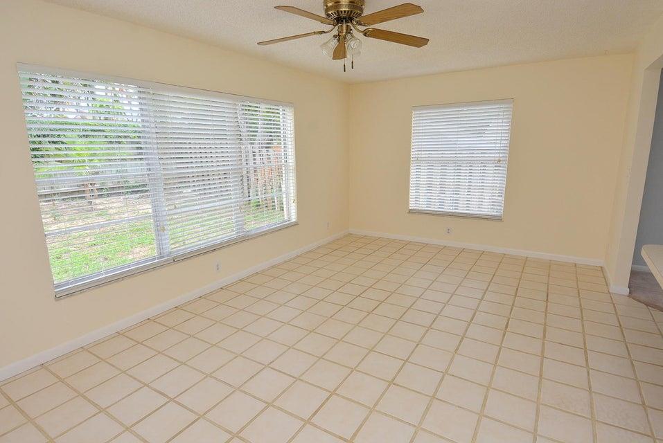 HOBE HEIGHTS - Residential