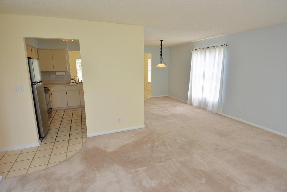 HOBE HEIGHTS - Residential