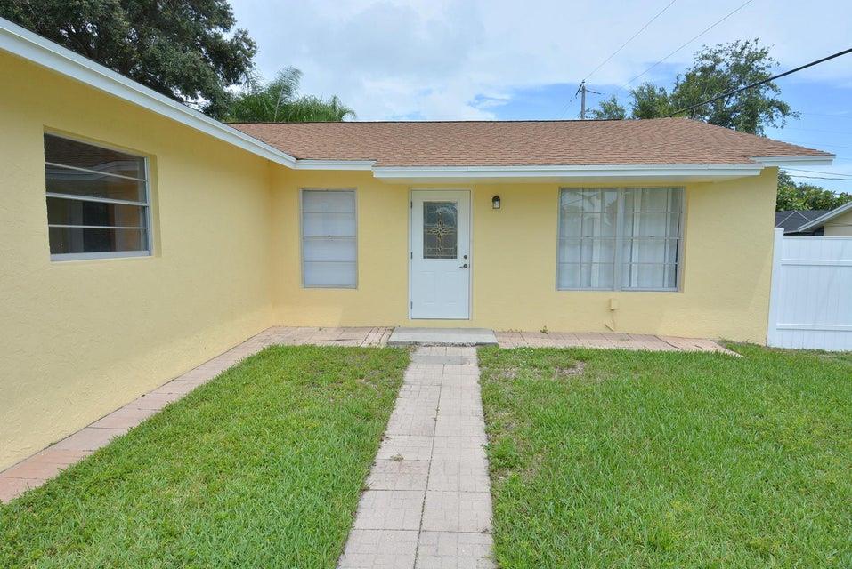 HOBE HEIGHTS - Residential