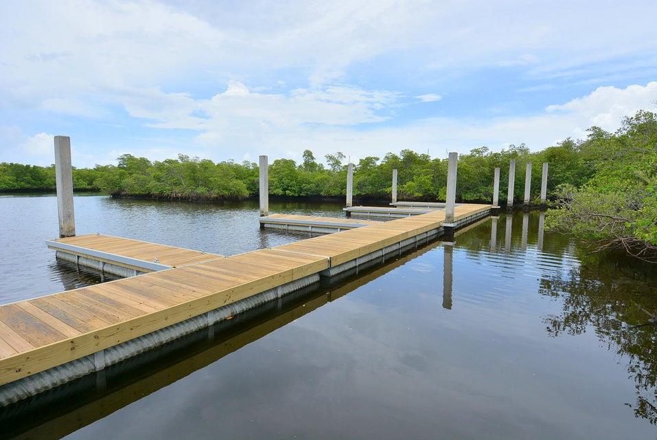 HOBE HEIGHTS - Residential