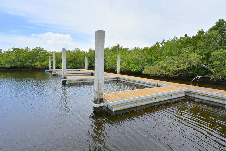 HOBE HEIGHTS - Residential