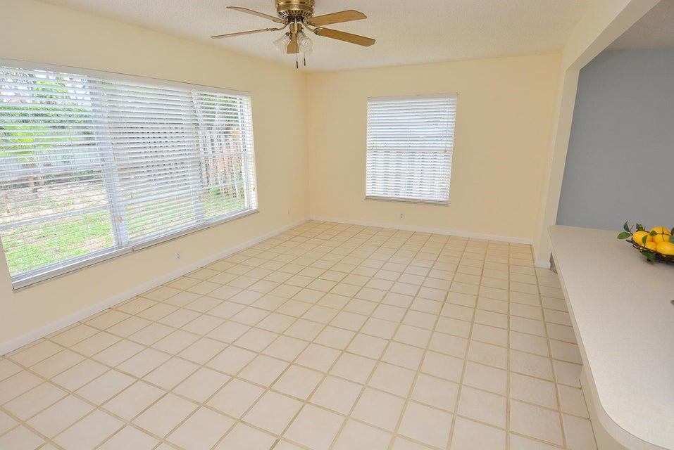 HOBE HEIGHTS - Residential