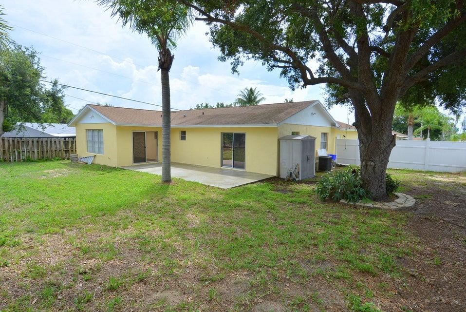 HOBE HEIGHTS - Residential