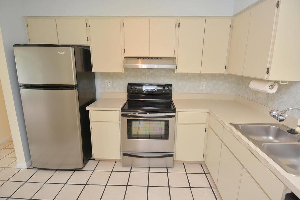 HOBE HEIGHTS - Residential