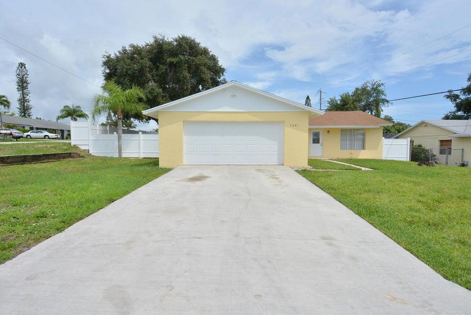 HOBE HEIGHTS - Residential