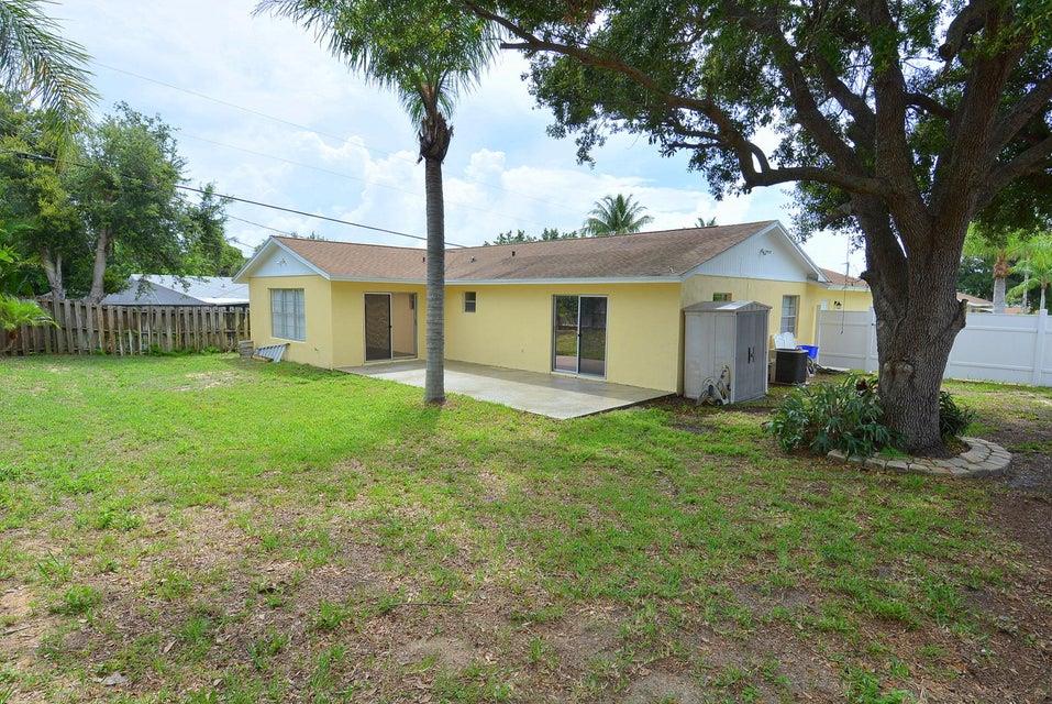 HOBE HEIGHTS - Residential