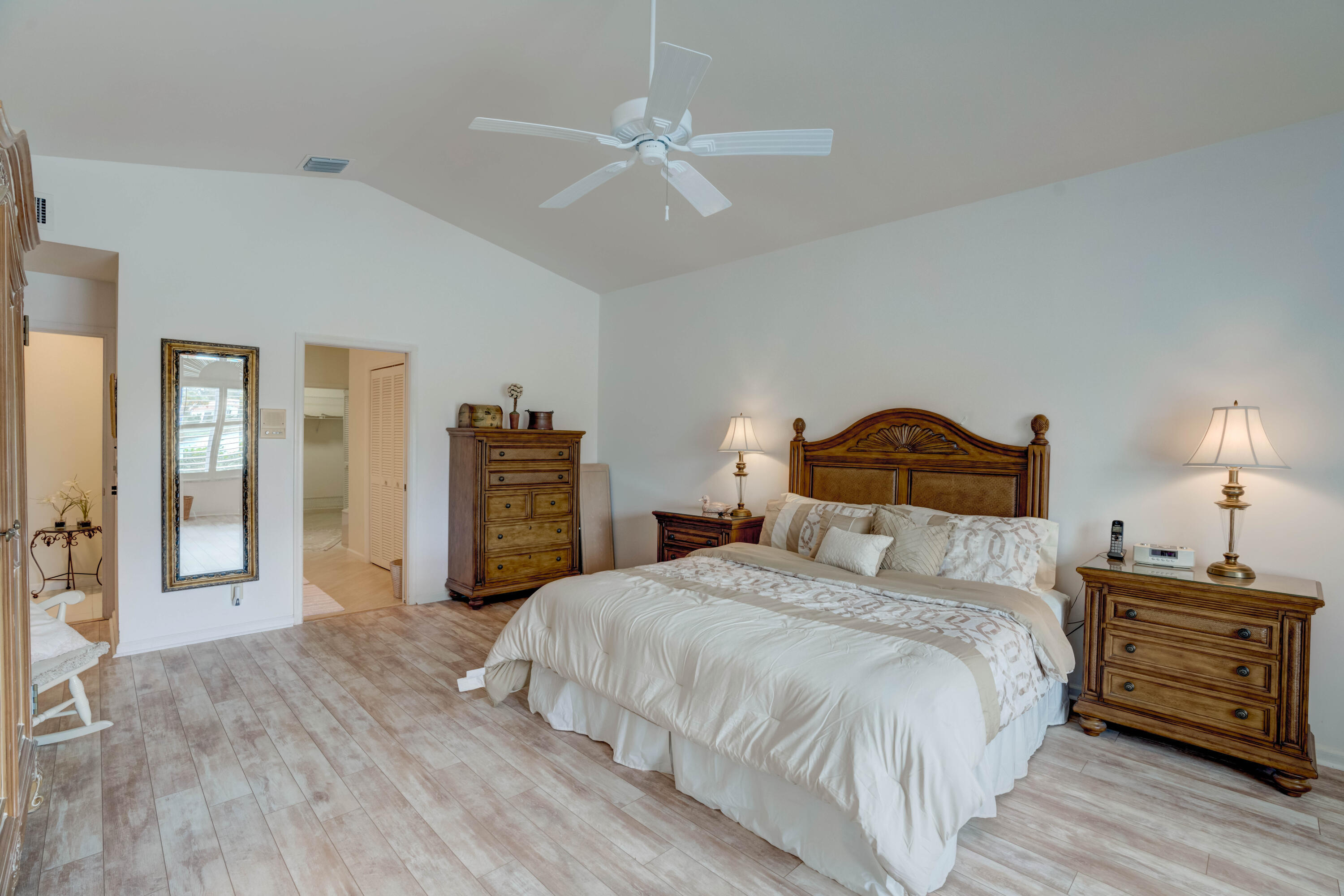 LANTERN BAY AT JONATHANS LANDING - Residential Lease