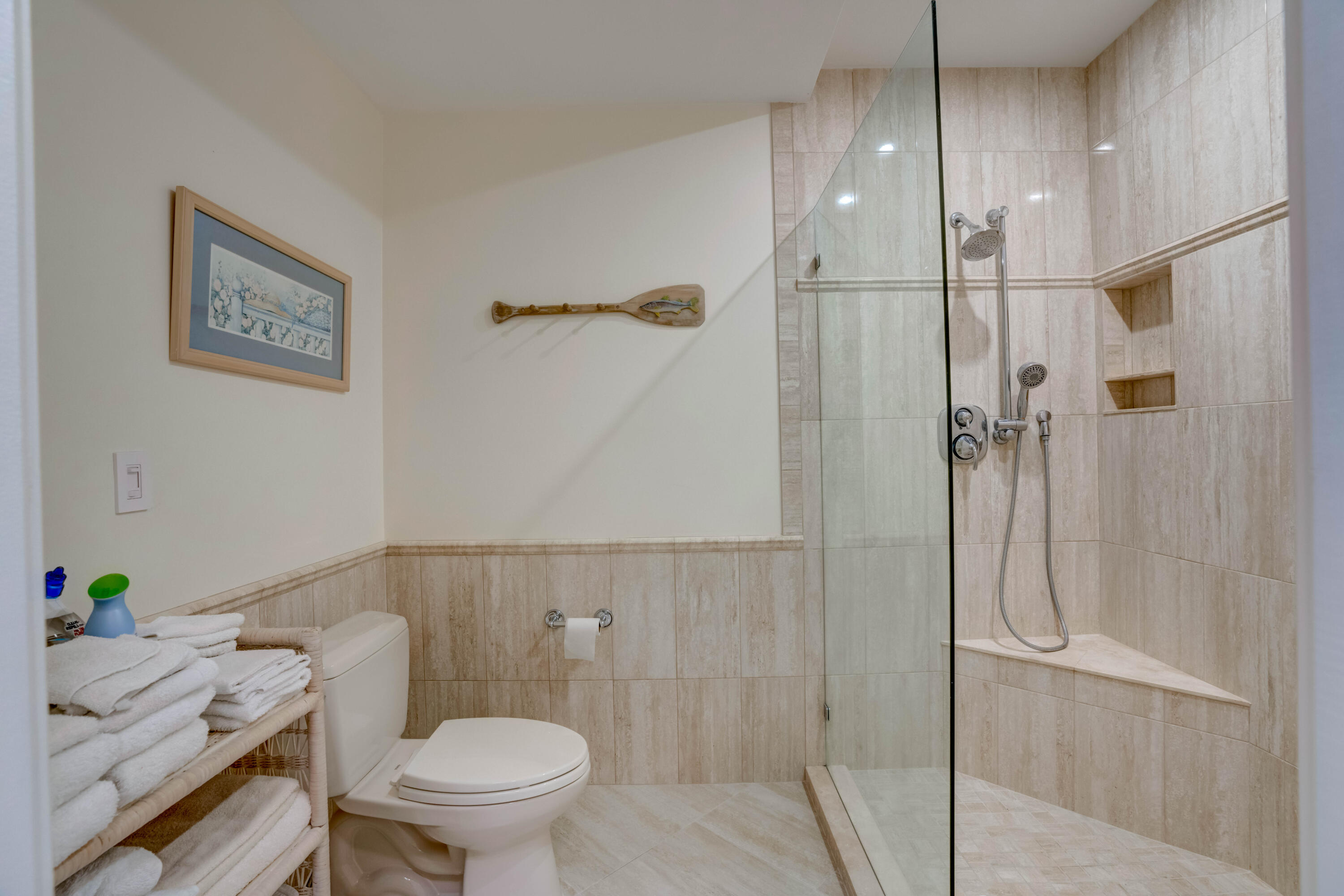 LANTERN BAY AT JONATHANS LANDING - Residential Lease