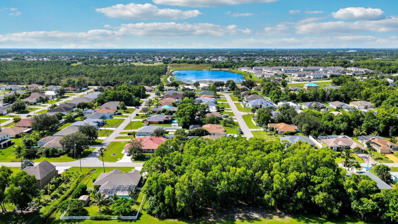PORT ST LUCIE SECTION 47 - Land